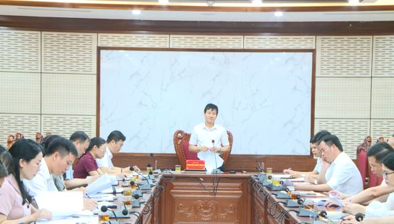 Thường trực Đảng ủy xã Phúc Thọ nghe báo cáo, thảo luận một số nội dung công tác sau kỳ nghỉ lễ Quốc khánh 2/9- Ảnh 1.