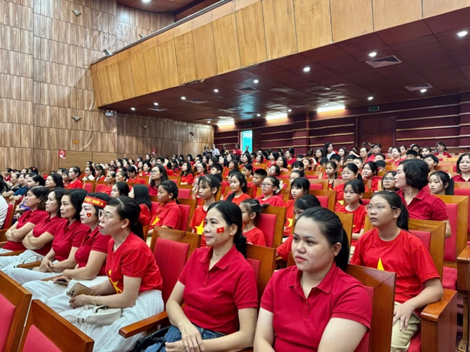 UBND xã Hoài Đức truyền hình trực tiếp Lễ mít tinh, diễu binh, diễu hành kỷ niệm 80 năm ngày Cách mạng tháng Tám thành công (19/8/1945-19/8/2025) và Quốc khánh nước Cộng hoà xã hội chủ nghĩa ViệtNam (02/9/1945-02/9/2025)- Ảnh 10.