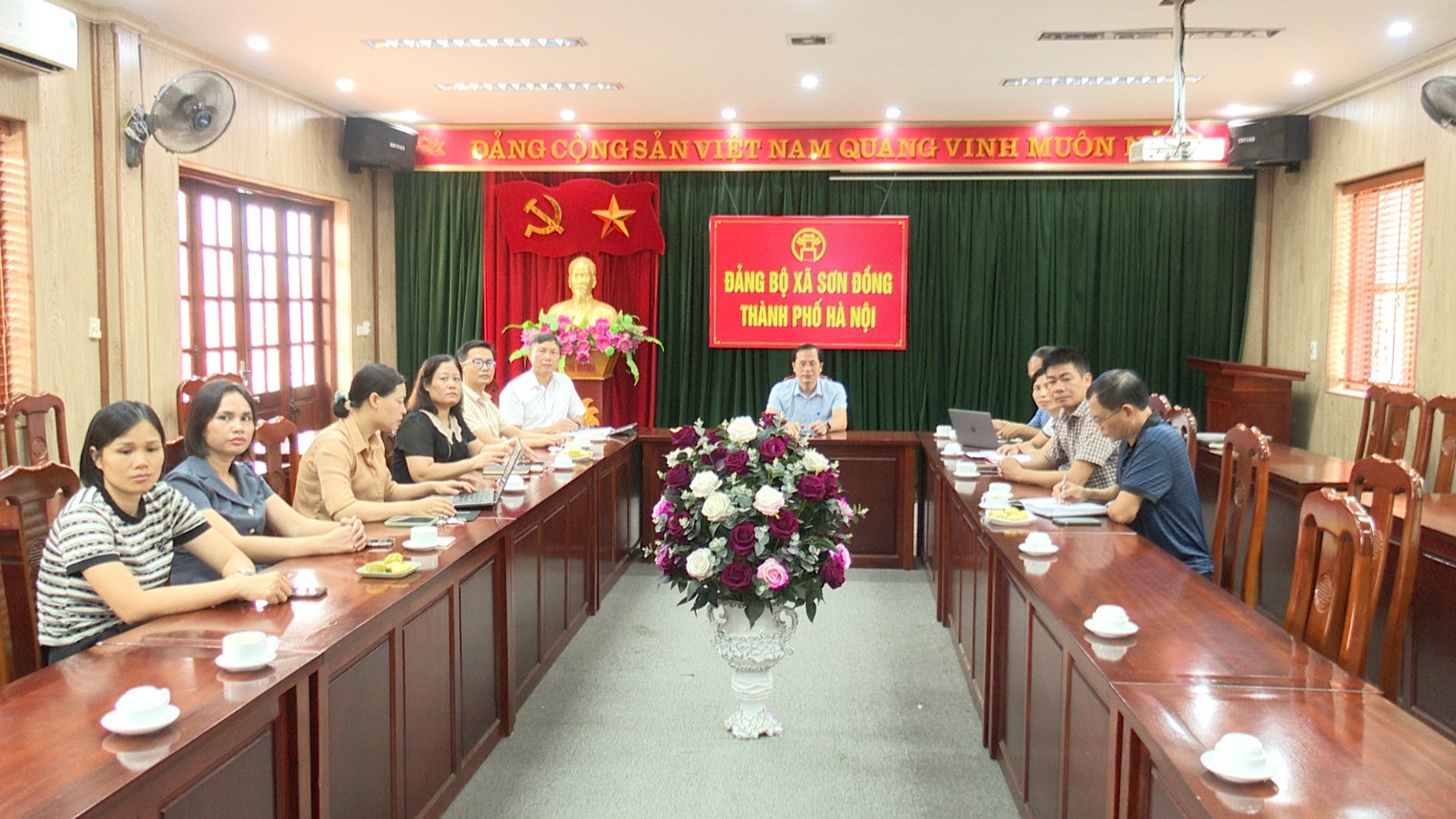 Sơn Đồng dự bồi dưỡng, tập huấn nghiệp vụ công tác xây dựng Đảng, quản lý nhà nước- Ảnh 1.