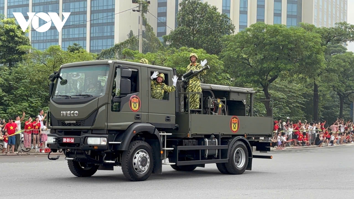 Toàn cảnh Lễ kỷ niệm, diễu binh, diễu hành 80 năm Cách mạng tháng Tám và Quốc khánh 2/9- Ảnh 111.