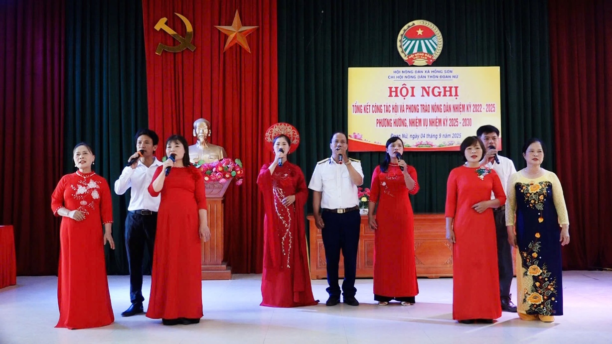 Chi hội Nông dân thôn Đoan Nữ tổng kết công tác Hội và phong trào nông dân giai đoạn 2022 - 2025- Ảnh 2.