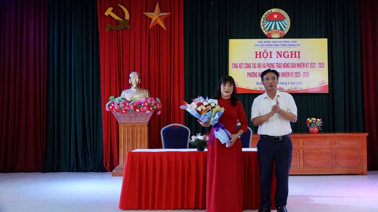 Chi hội Nông dân thôn Đoan Nữ tổng kết công tác Hội và phong trào nông dân giai đoạn 2022 - 2025- Ảnh 4.