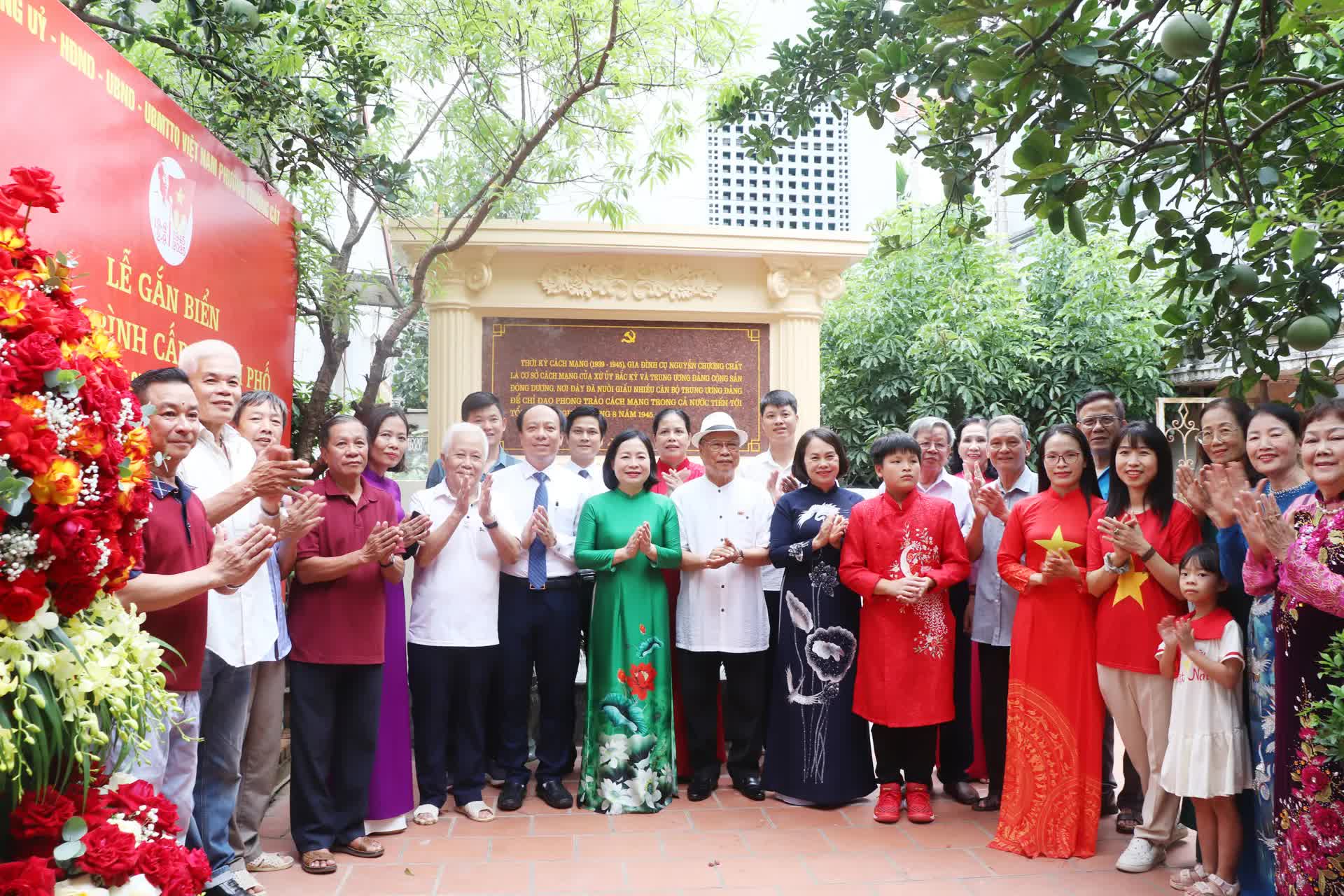 Phường Thượng Cát gắn biển “địa chỉ đỏ” và công trình giáo dục kỷ niệm 80 năm Quốc khánh- Ảnh 3.