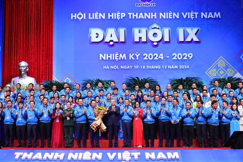 LÒNG YÊU NƯỚC CỦA NGƯỜI TRẺ VIỆT ĐƯƠNG ĐẠI