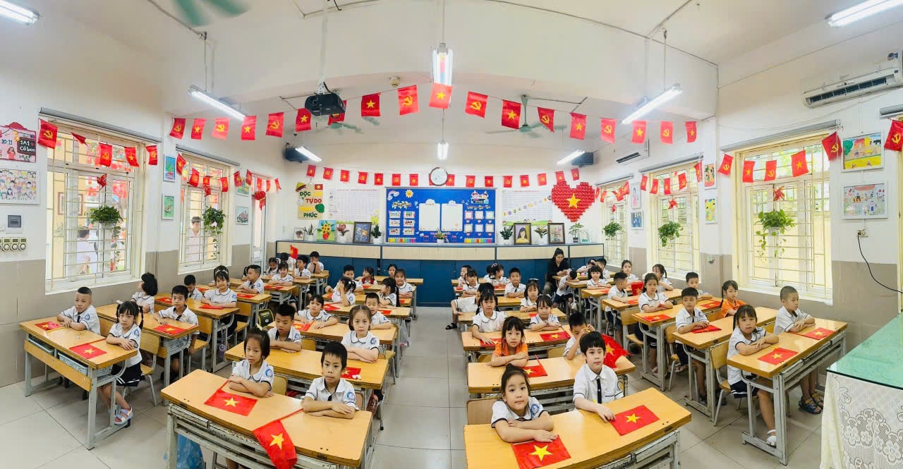 Phường Cầu Giấy sẵn sàng đón năm học mới: Mỗi ngày đến trường là một ngày vui- Ảnh 1.