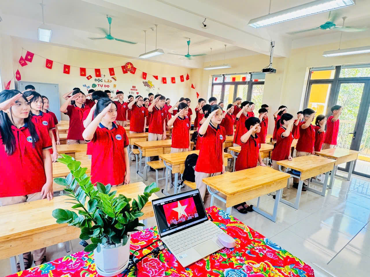 Lễ khai giảng năm học mới 2025-2026 ngắn gọn, trang trọng