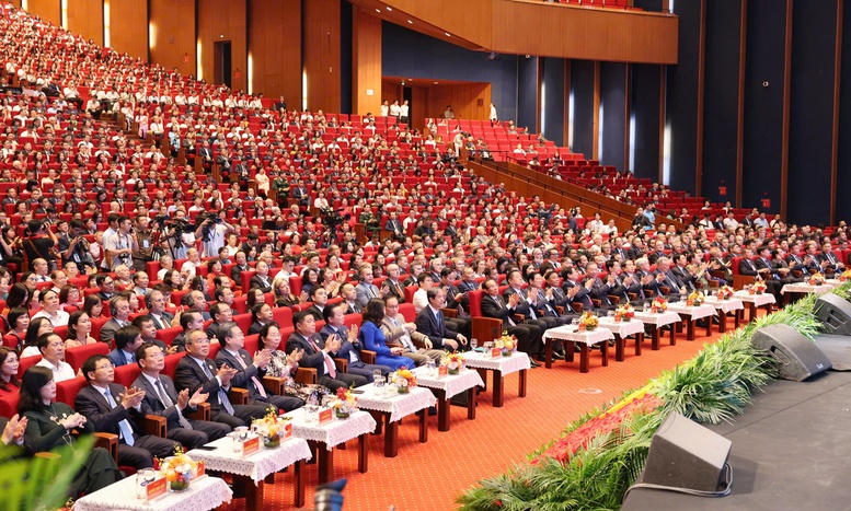 TỔNG THUẬT: Lễ khai giảng đặc biệt của 1,6 triệu thầy, cô và gần 26 triệu học sinh, sinh viên- Ảnh 5.