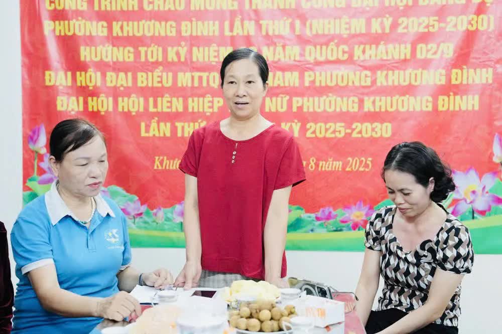 Khương Đình: Trao mái ấm tình thương cho gia đình có hoàn khó khăn- Ảnh 4.