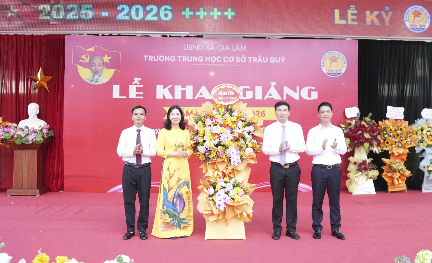 Hơn 20 nghìn học sinh xã Gia Lâm nô nức bước vào năm học mới 2025 – 2026- Ảnh 8.