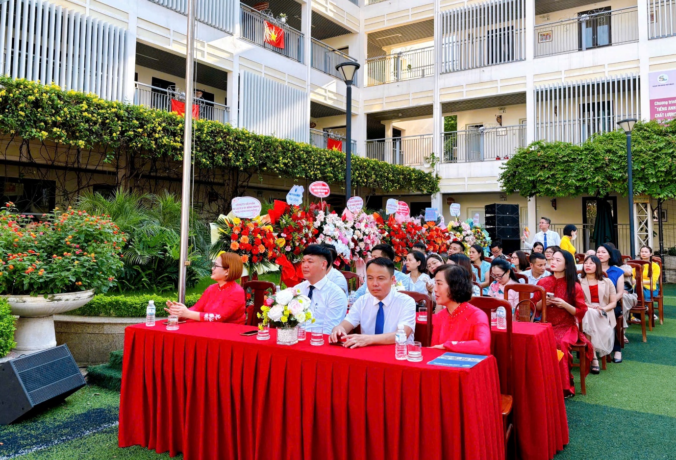 Trường THCS Thanh Xuân Nam: Vững bước vào năm học mới 2025 - 2026- Ảnh 1.