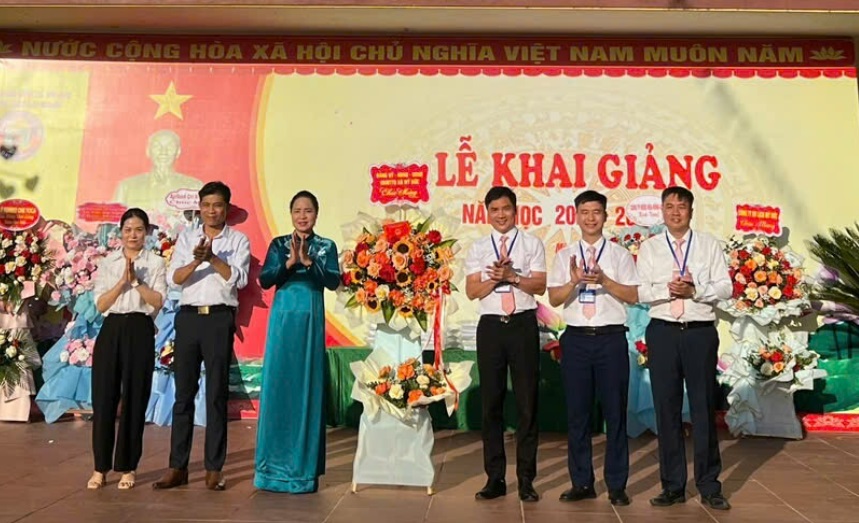 Hơn 10 750 học sinh xã Mỹ Đức náo nức tựu trường, chào đón năm học mới 2025 – 2026- Ảnh 8.