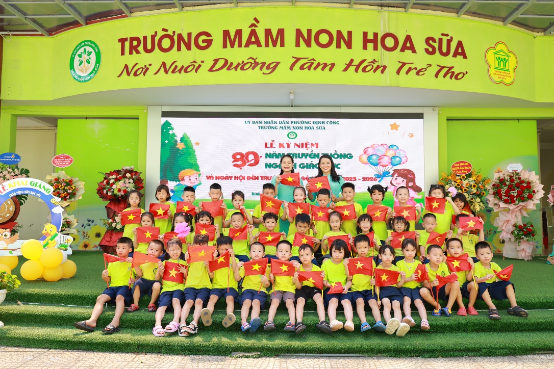 Trương Mầm non Hoa Sữa rực rỡ ngày khai trường - Hòa chung niềm tự hào 80 năm Truyền thống Ngành Giáo dục- Ảnh 4.