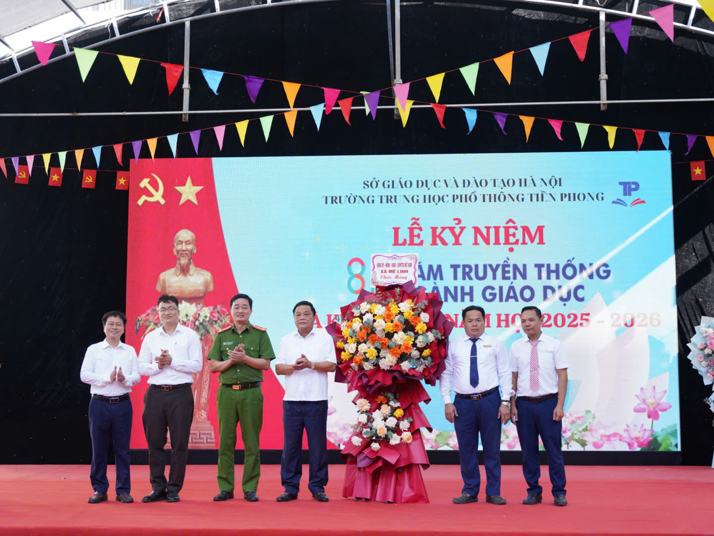 Mê Linh tưng bừng khai giảng năm học mới 2025-2026- Ảnh 5.