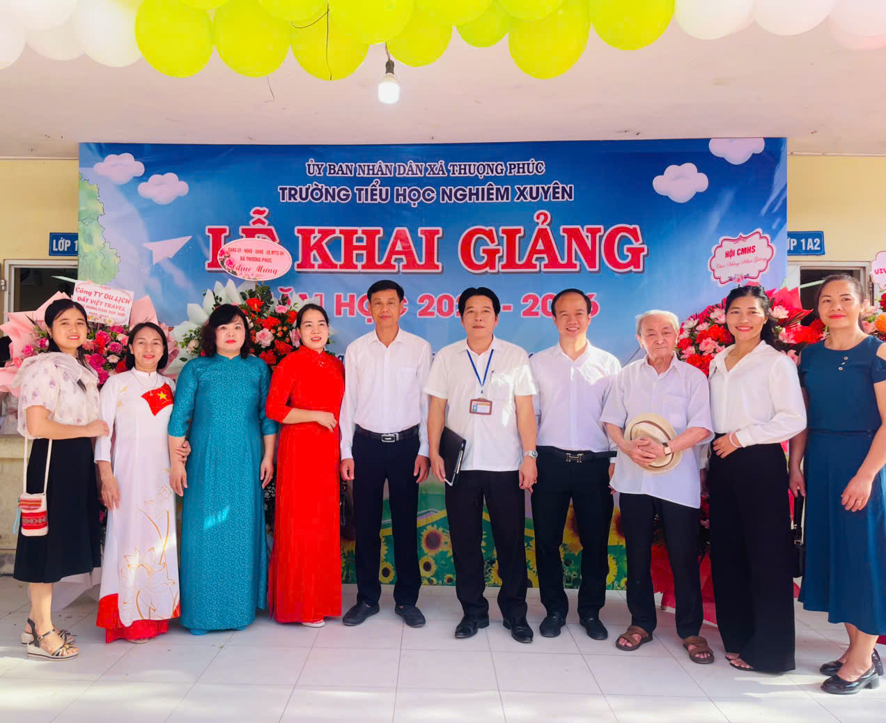 Những hình ảnh về không khí khai giảng năm học mới trên địa bàn xã Thượng Phúc- Ảnh 6.