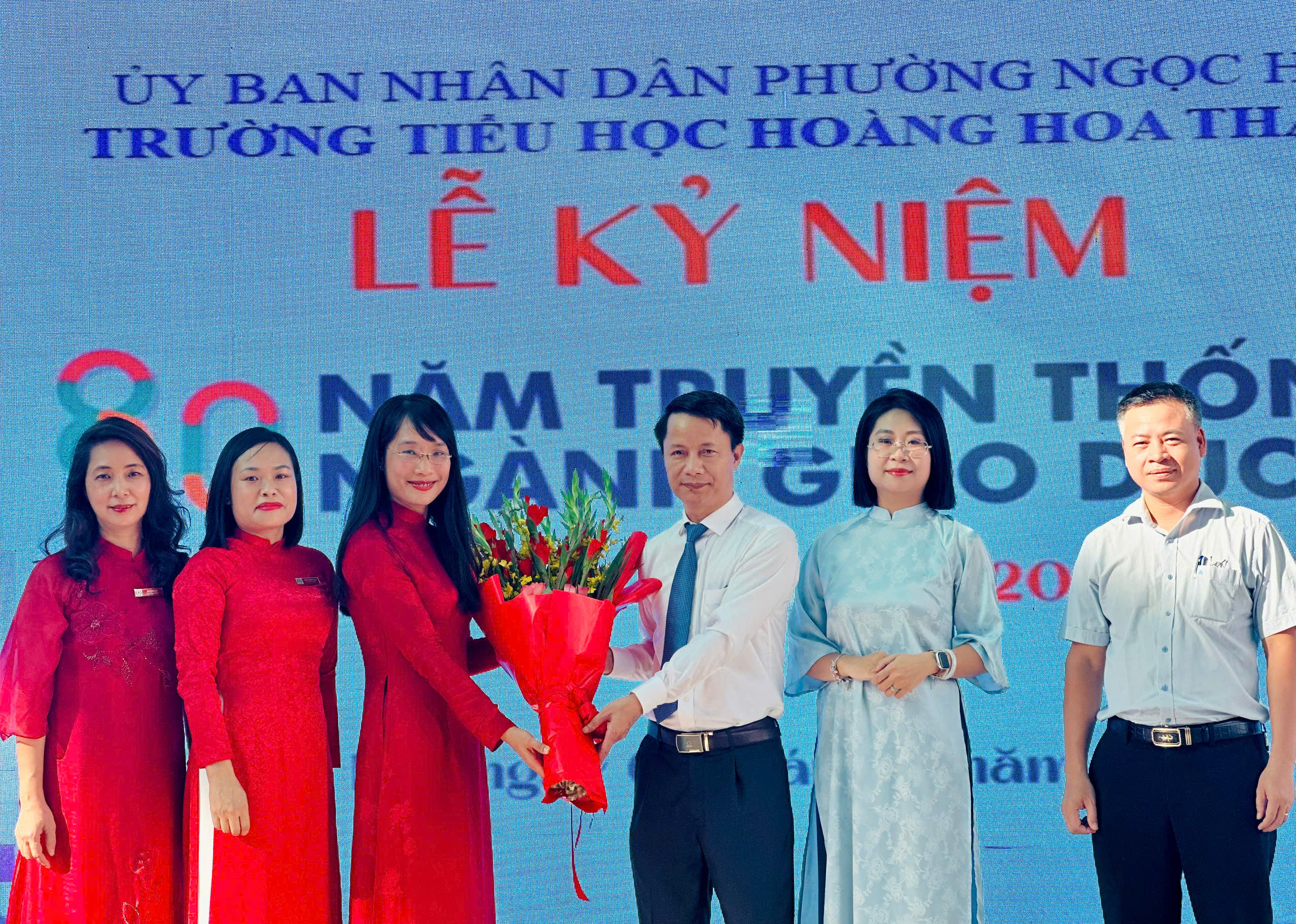 Rộn ràng không khí khai giảng năm học mới tại phường Ngọc Hà- Ảnh 3.