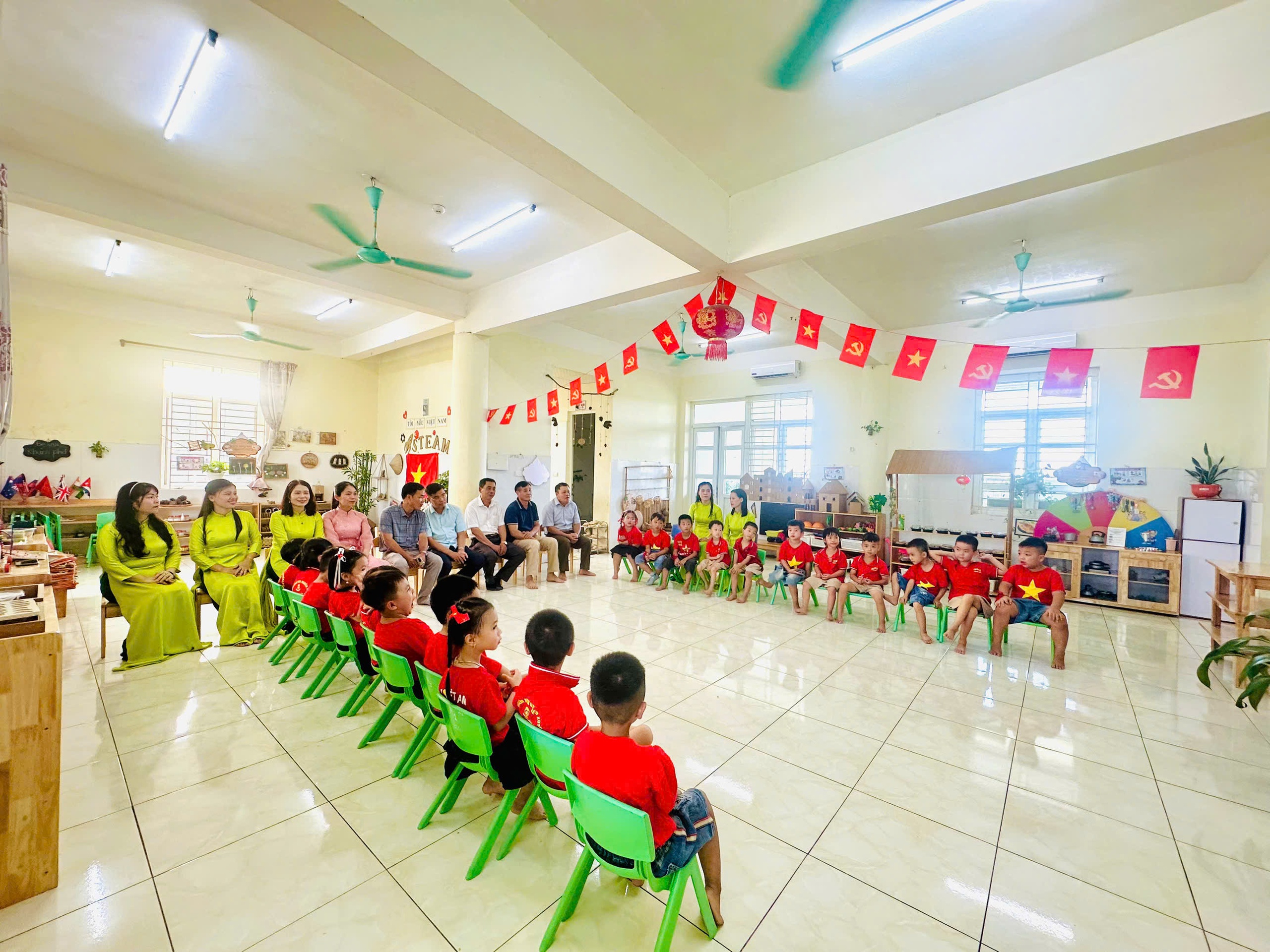 Những hình ảnh về không khí khai giảng năm học mới trên địa bàn xã Thượng Phúc- Ảnh 15.