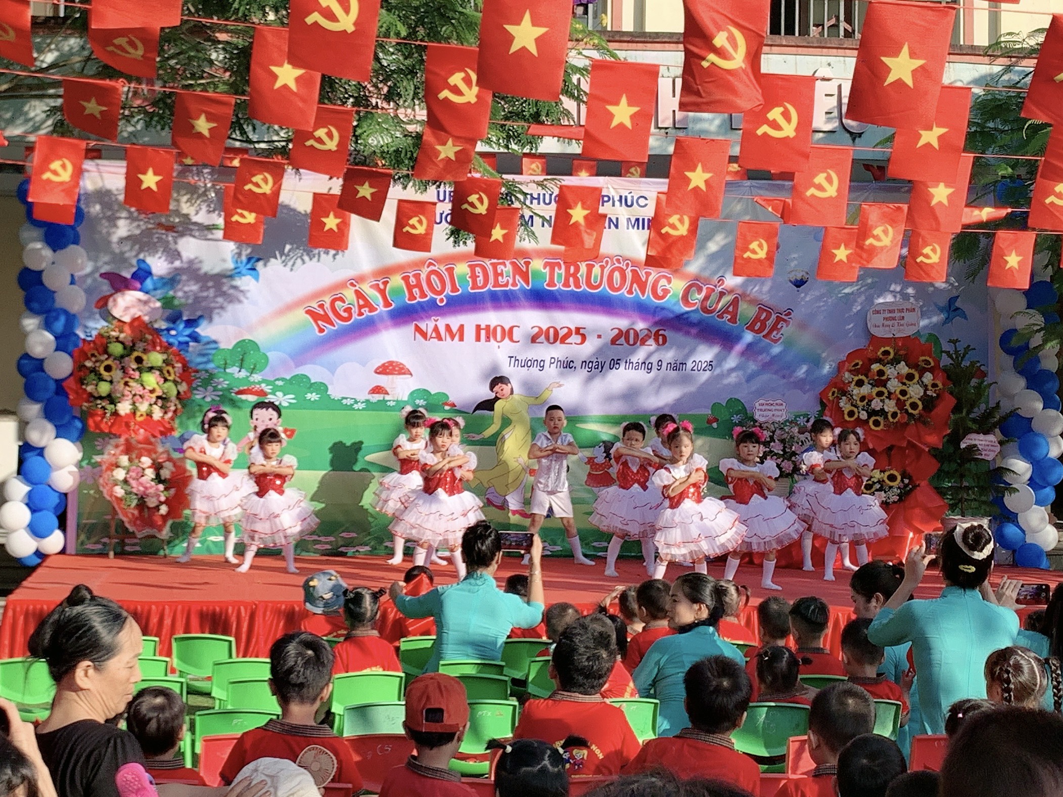 Những hình ảnh về không khí khai giảng năm học mới trên địa bàn xã Thượng Phúc- Ảnh 21.