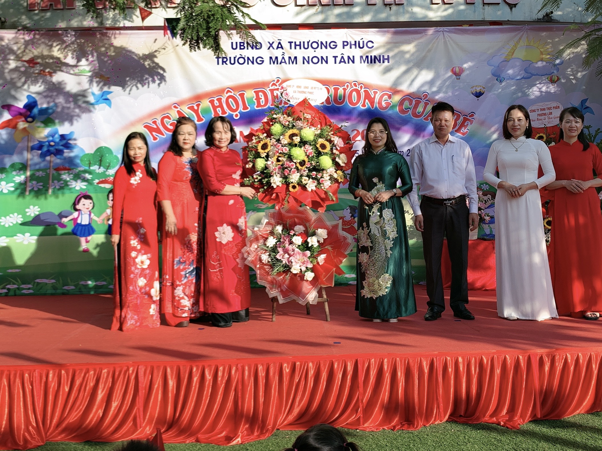 Những hình ảnh về không khí khai giảng năm học mới trên địa bàn xã Thượng Phúc- Ảnh 20.