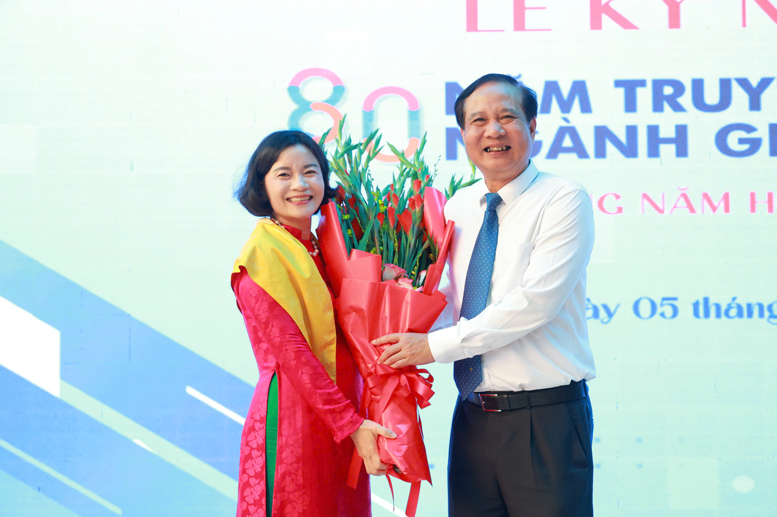 Rộn ràng không khí khai giảng năm học mới tại phường Ngọc Hà- Ảnh 4.