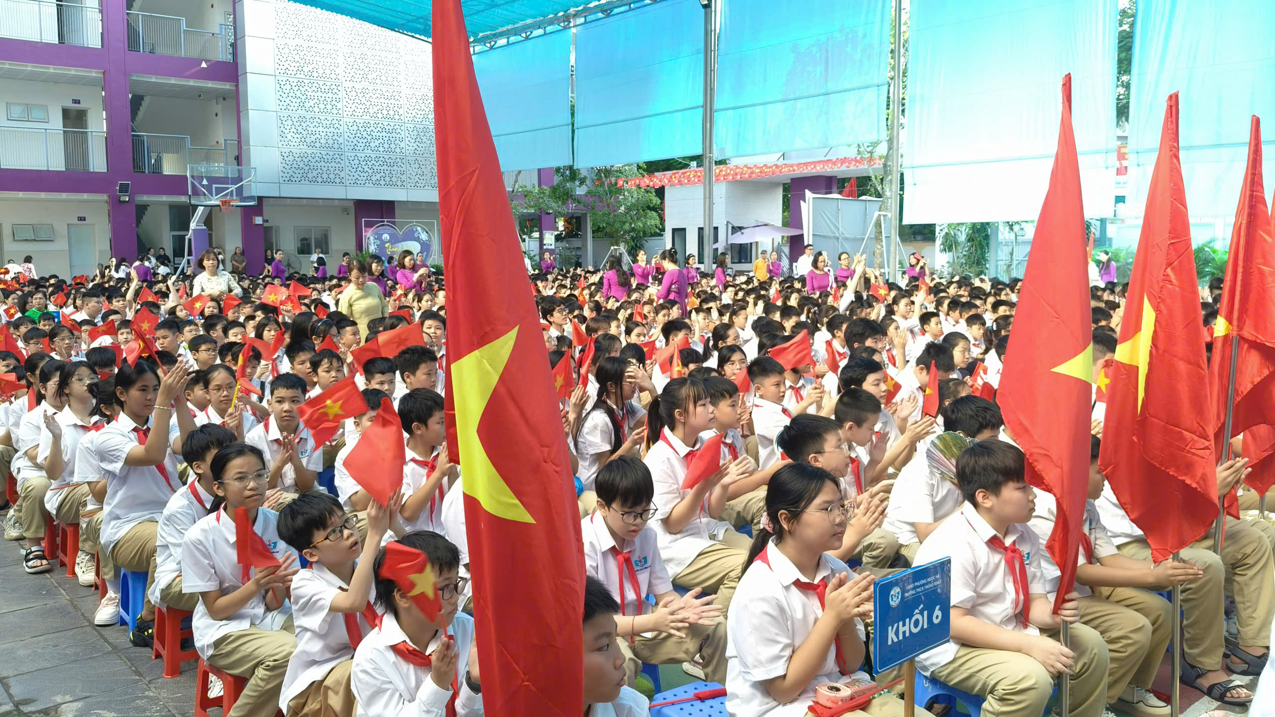 Rộn ràng không khí khai giảng năm học mới tại phường Ngọc Hà- Ảnh 16.