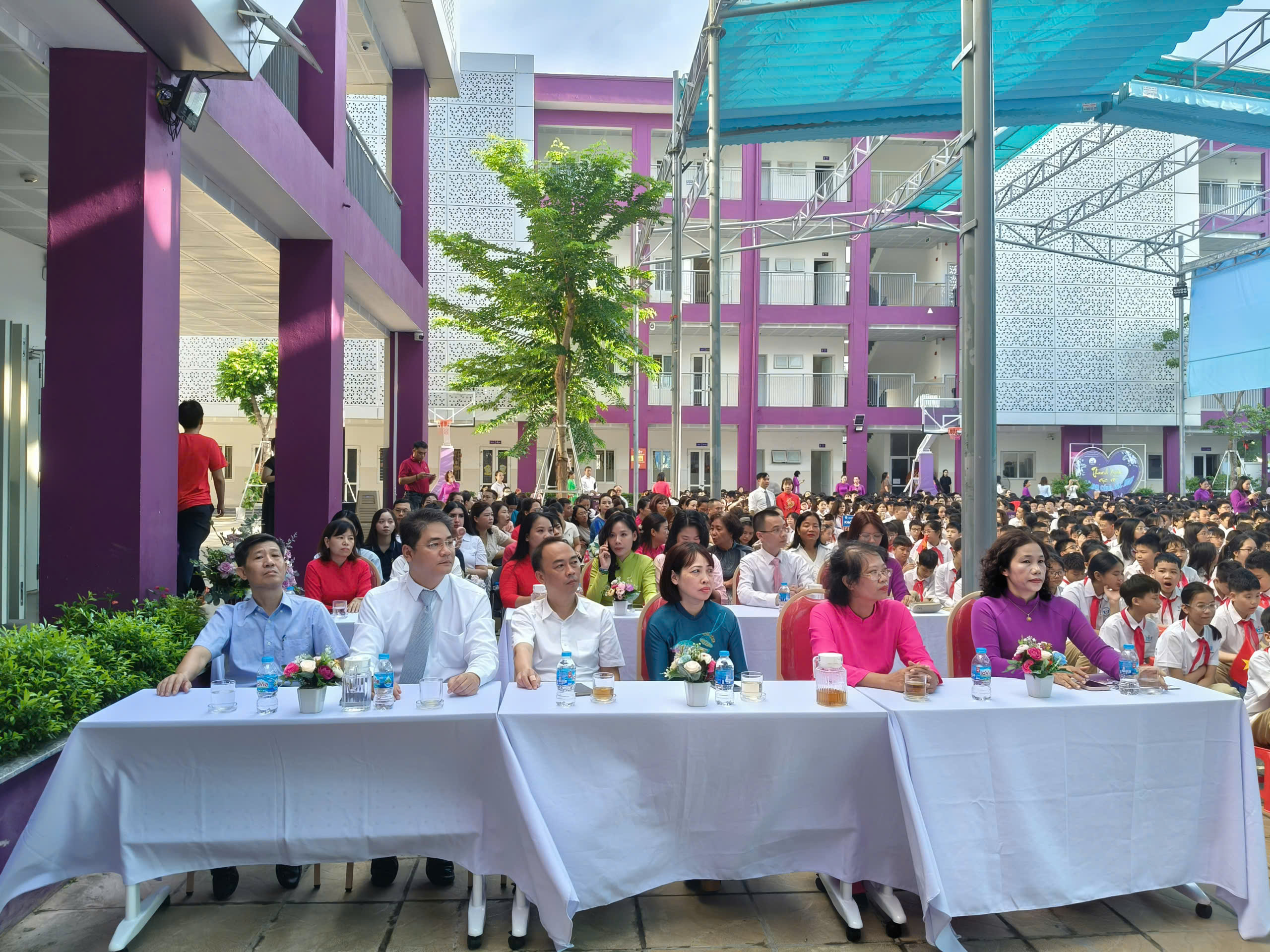 Rộn ràng không khí khai giảng năm học mới tại phường Ngọc Hà- Ảnh 15.