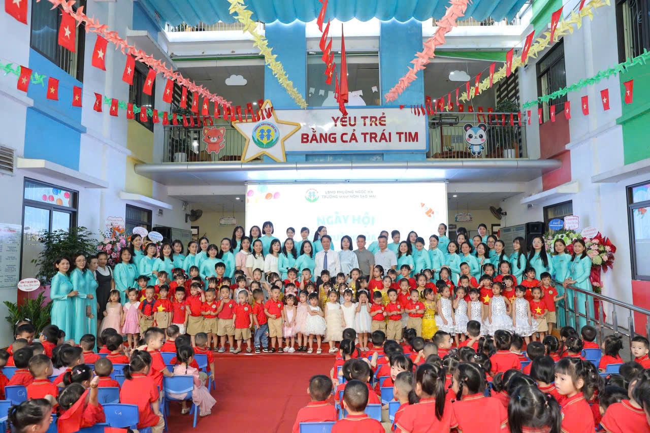 Rộn ràng không khí khai giảng năm học mới tại phường Ngọc Hà- Ảnh 18.