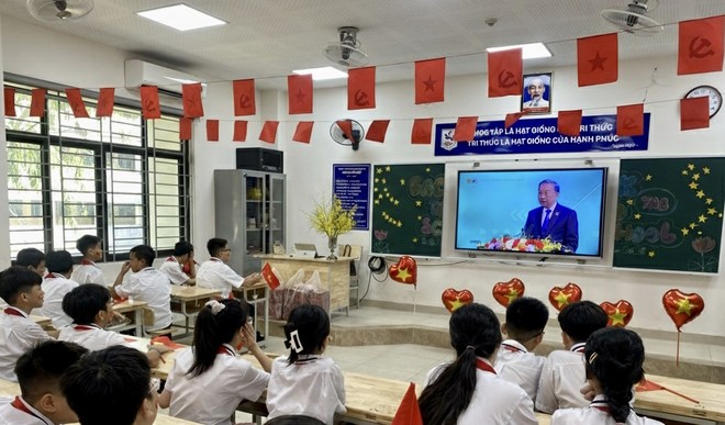 Phường Giảng Võ: Tổ chức Lễ khai giảng đặc biệt, kết nối trực tuyến với điểm cầu Trung ương- Ảnh 5.