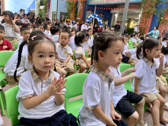Phường Giảng Võ: Tổ chức Lễ khai giảng đặc biệt, kết nối trực tuyến với điểm cầu Trung ương- Ảnh 8.