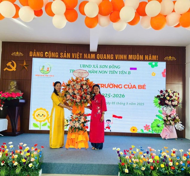 Gần 15.000 học sinh xã Sơn Đồng dự Lễ khai giảng đặc biệt- Ảnh 30.