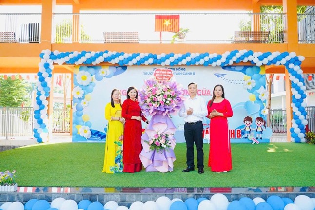 Gần 15.000 học sinh xã Sơn Đồng dự Lễ khai giảng đặc biệt- Ảnh 36.