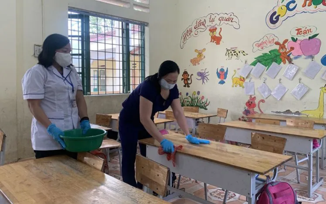Lo ngại bệnh cúm, tay chân miệng và bệnh hô hấp gia tăng mạnh mùa tựu trường- Ảnh 1.