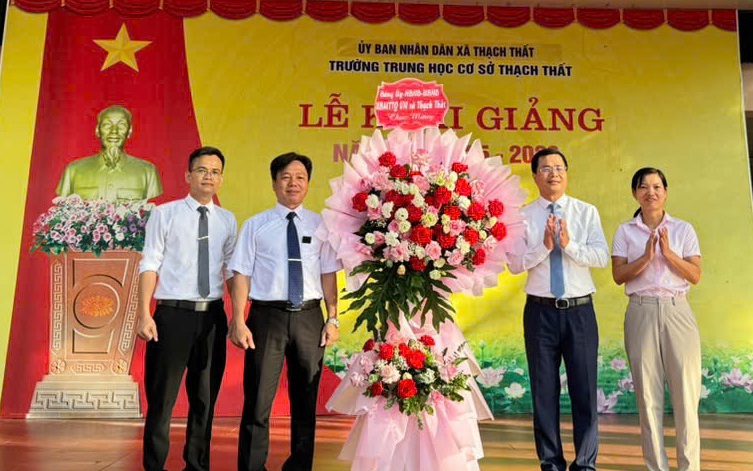 Thạch Thất: Lễ khai giảng đặc biệt năm học 2025- 2026 diễn ra tưng bừng, ý nghĩa