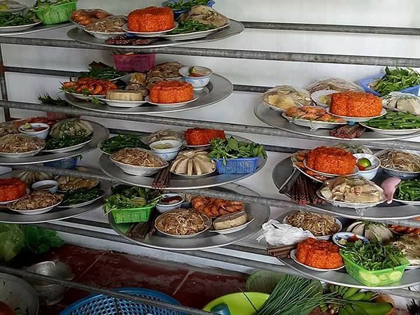 ĐẢM BẢO AN TOÀN THỰC PHẨM TRONG CÁC BỮA CỖ TẠI XÃ HƯNG ĐẠO- Ảnh 2.