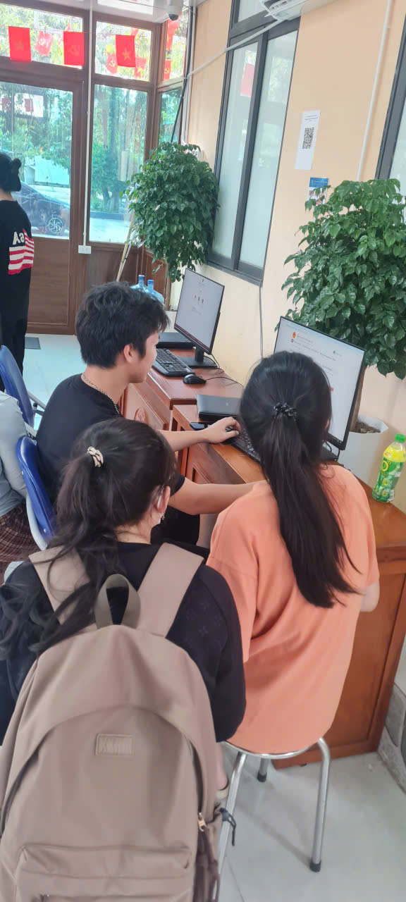 Các Tổ chuyển đổi số cộng đồng xã Thư Lâm phát huy hiệu quả trong Chiến dịch 45 ngày đêm- Ảnh 12.