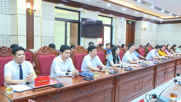 Xã Phúc Thọ công bố các quyết định về công tác cán bộ- Ảnh 5.