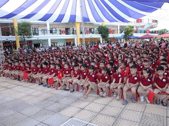 Trường Mầm non Họa Mi tổ chức “Ngày hội đến trường của bé” năm học  2025 – 2026 tưng bừng phấn khởi- Ảnh 4.