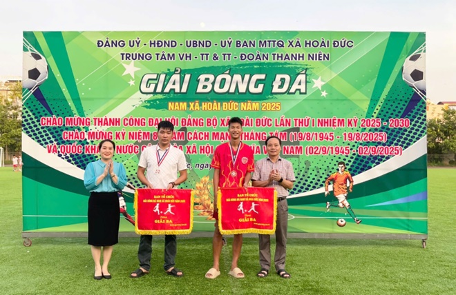 Bế mạc Giải bóng đá Nam xã Hoài Đức năm 2025- Ảnh 11.