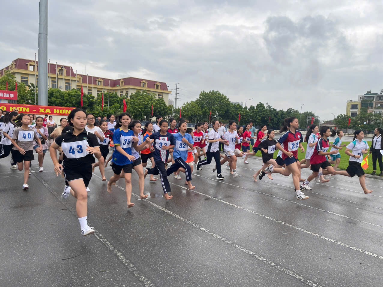 Lan tỏa phong trào rèn luyện thể dục thể thao qua Giải chạy Báo Hànộimới – Vì hòa bình Lan tỏa phong trào rèn luyện thể dục thể thao qua Giải chạy Báo Hànộimới – Vì hòa bình