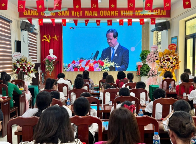 Trên 16.000 học sinh các cấp học xã Hoài Đức phấn khởi, hân hoan trong ngày khai giảng năm học mới 2025 – 2026- Ảnh 1.