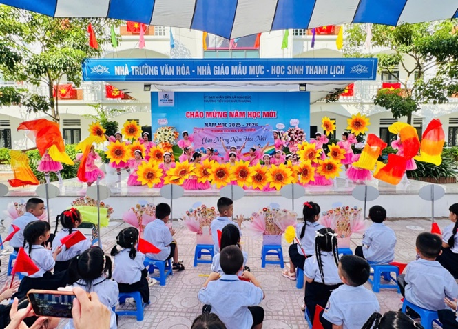 Trên 16.000 học sinh các cấp học xã Hoài Đức phấn khởi, hân hoan trong ngày khai giảng năm học mới 2025 – 2026- Ảnh 5.