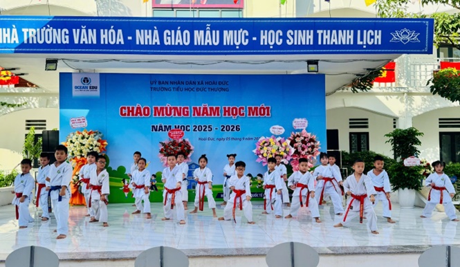 Trên 16.000 học sinh các cấp học xã Hoài Đức phấn khởi, hân hoan trong ngày khai giảng năm học mới 2025 – 2026- Ảnh 6.