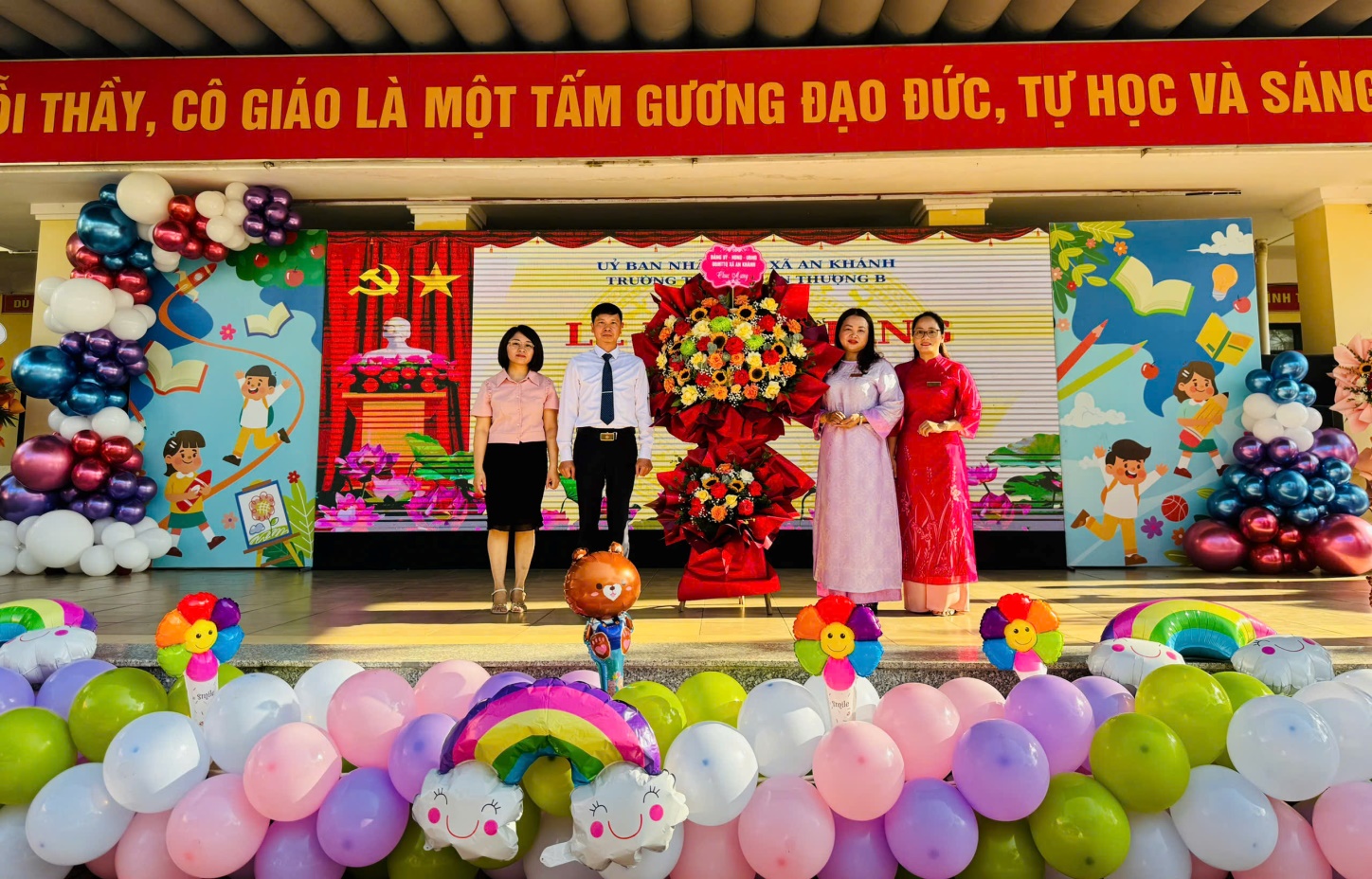 An Khánh: Học sinh hân hoan bước vào năm học mới- Ảnh 8.