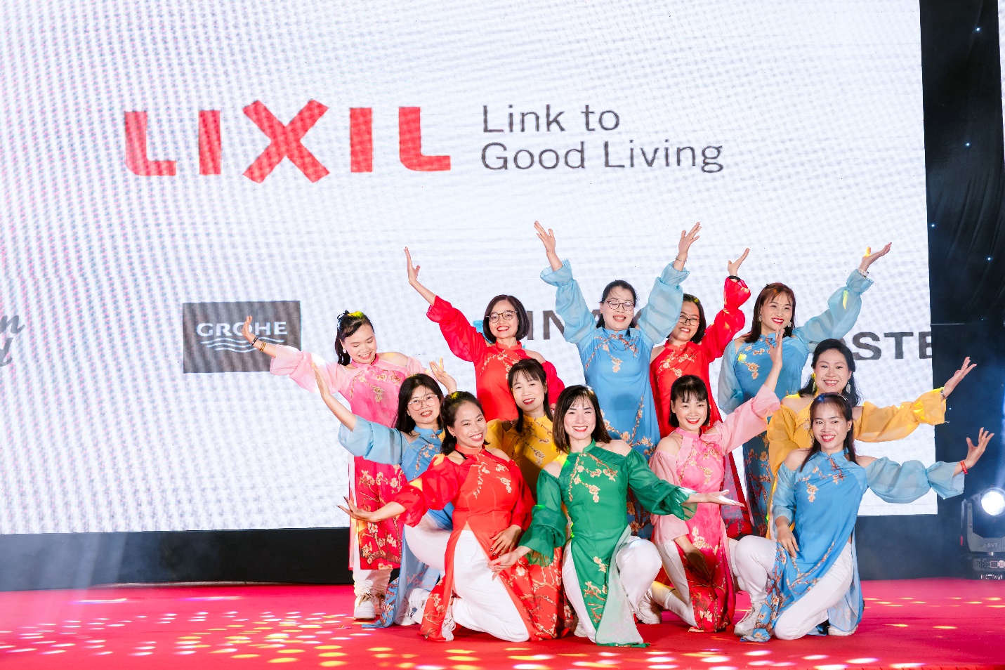 Gia Lâm tưng bừng chương trình nghệ thuật chào năm mới 2026- Ảnh 8.