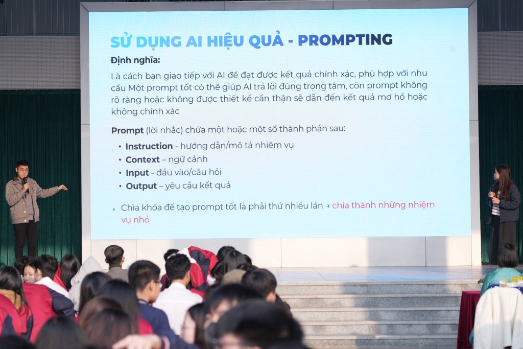 Hành trang số - Làm chủ AI trong học tập học sinh Yên Sở phát triển bền vững- Ảnh 3.