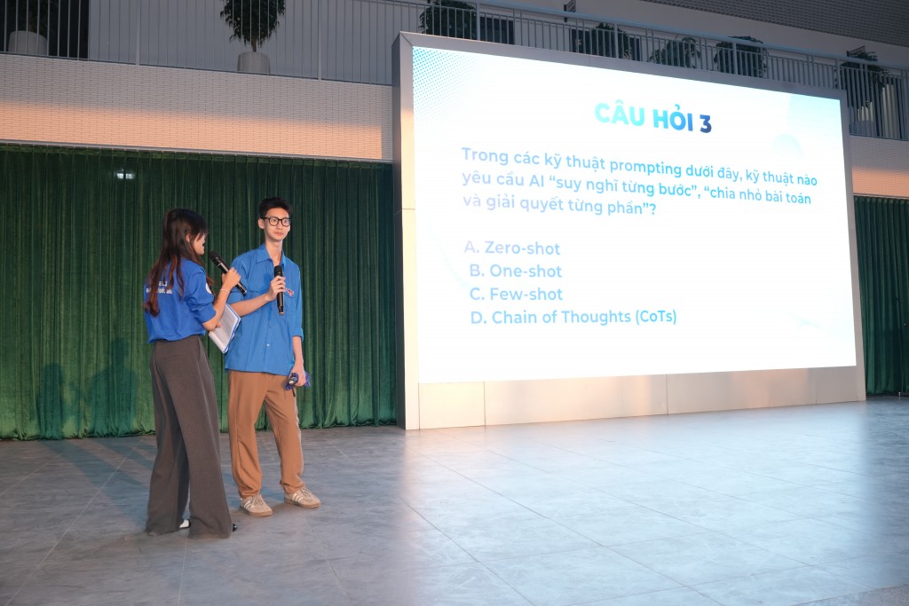 Hành trang số - Làm chủ AI trong học tập học sinh Yên Sở phát triển bền vững- Ảnh 4.