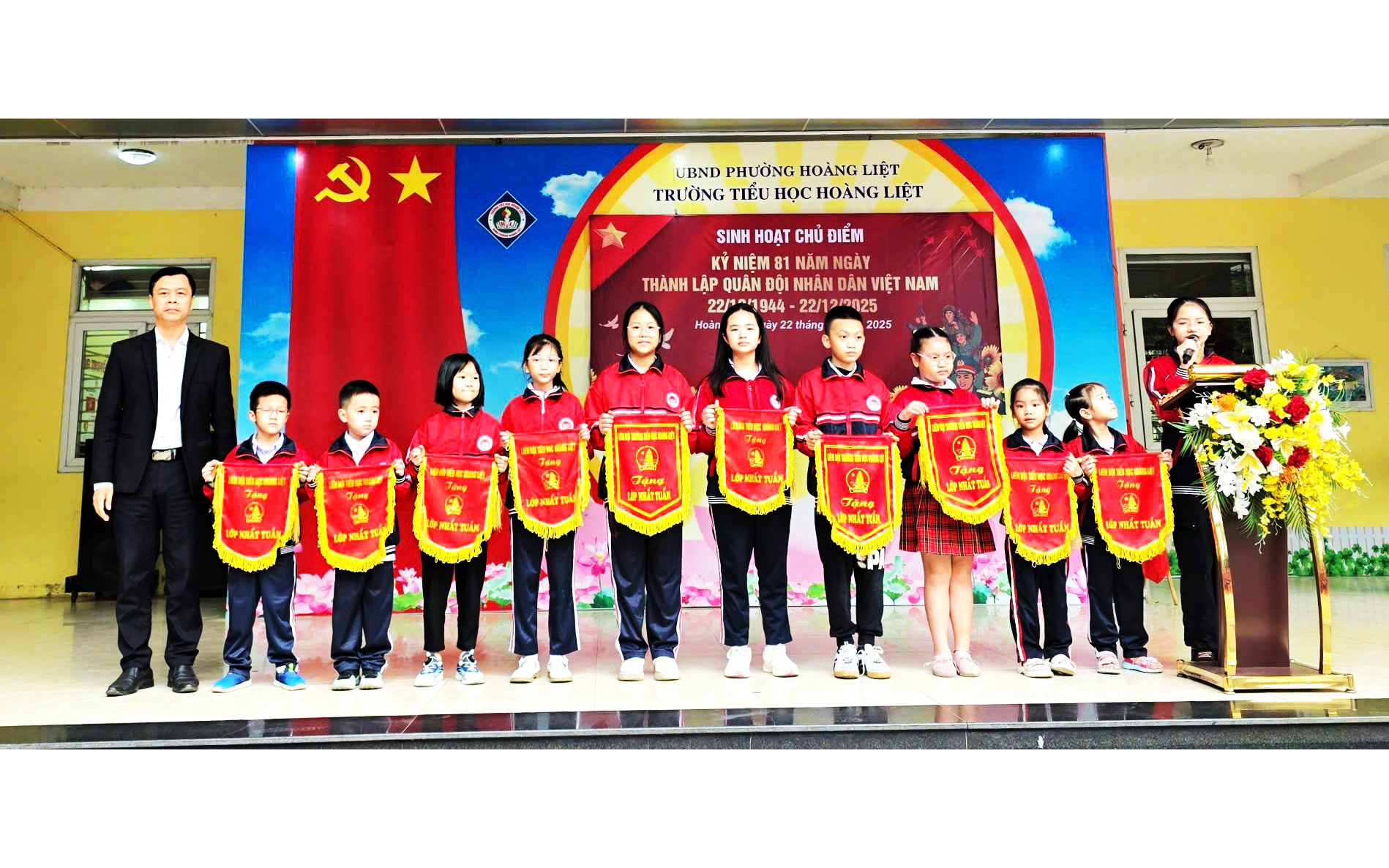 Trường Tiểu học Hoàng Liệt tổ chức các hoạt động thiết thực kỷ niệm 81 năm Ngày thành lập Quân đội nhân dân Việt Nam (22/12/1944 - 22/12/2025)