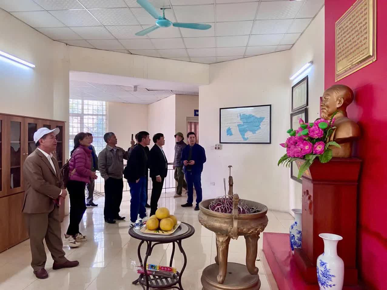 Xã Đan Phượng và xã Tiến Thắng chia sẻ kinh nghiệm xây dựng cảnh quan đô thị, nông thôn mới- Ảnh 2.