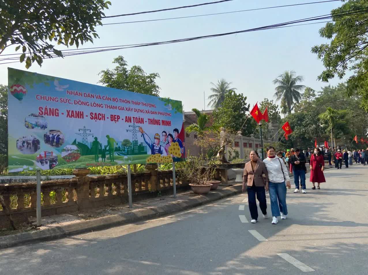 Xã Đan Phượng và xã Tiến Thắng chia sẻ kinh nghiệm xây dựng cảnh quan đô thị, nông thôn mới- Ảnh 4.