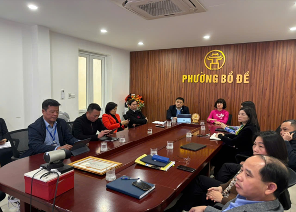 HĐND phường Bồ Đề tham dự Hội nghị trực tuyến tổng kết nhiệm kỳ 2021-2026 của Đoàn Đại biểu Quốc hội khóa XV và HĐND Thành phố khóa XVI.- Ảnh 2.