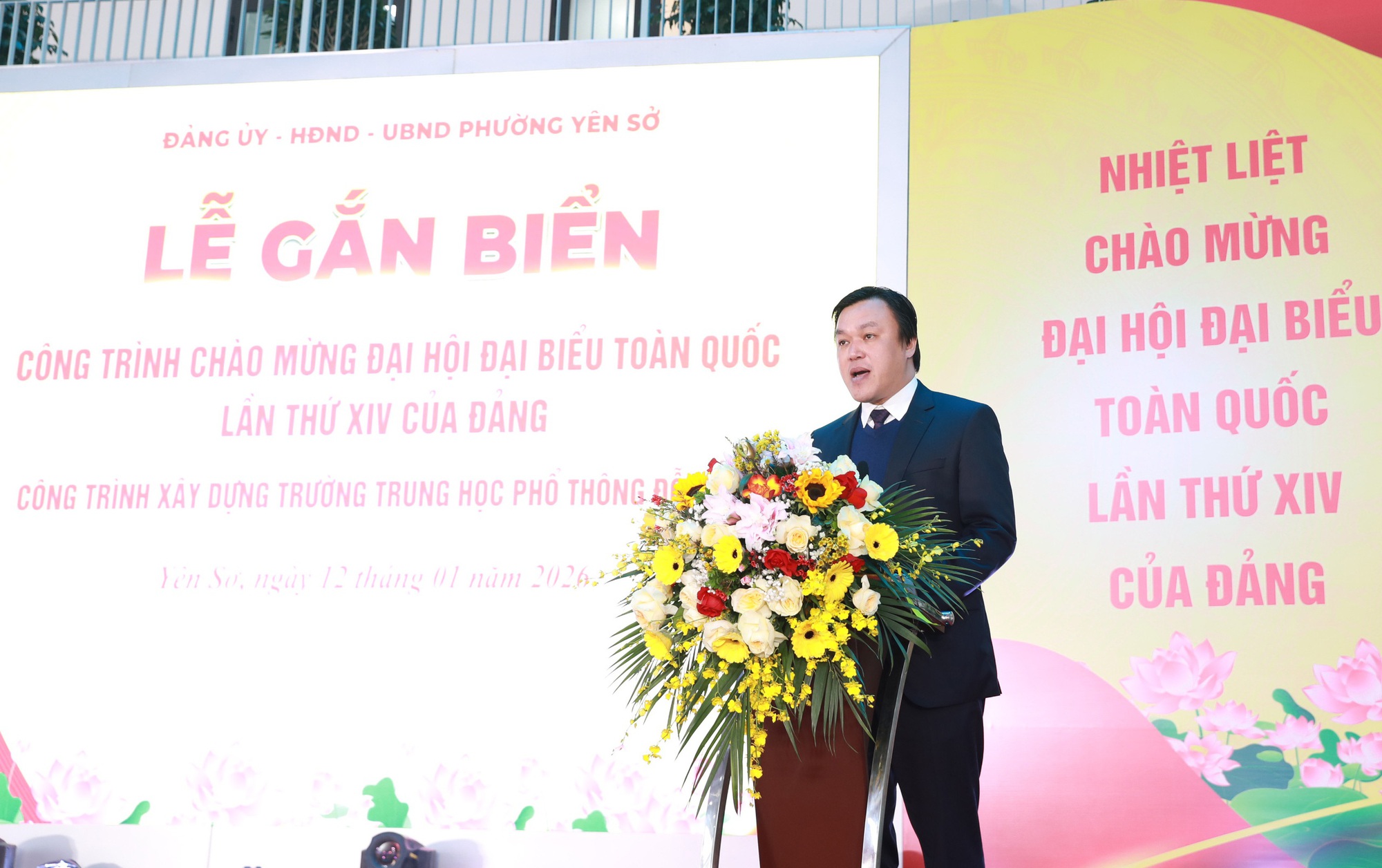 Gắn biển Công trình chào mừng Đại hội đại biểu toàn quốc lần thứ XIV của Đảng đối với Trường THPT Đỗ Mười- Ảnh 3.